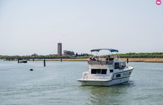 houseboat grand 37