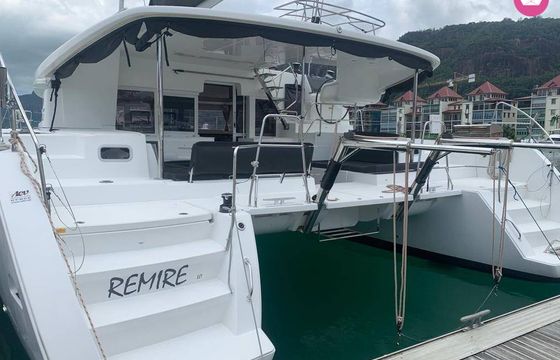 lagoon 450 sportop 21