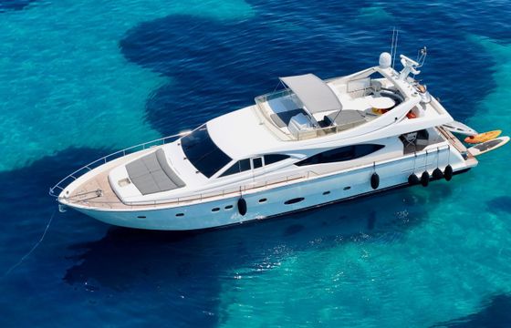 ferretti 76