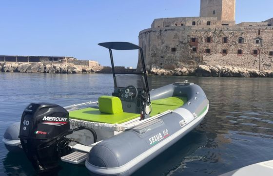 selva marine 560