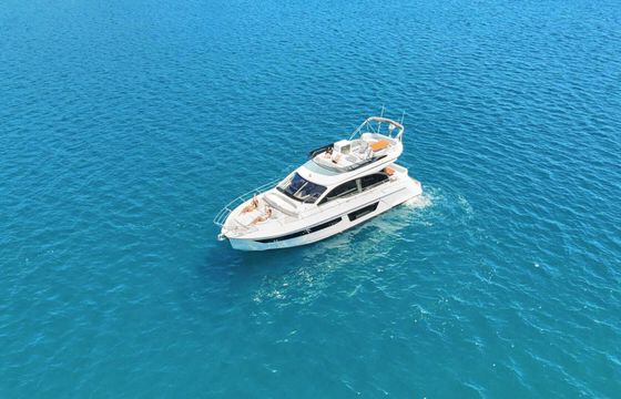 azimut 56 fly