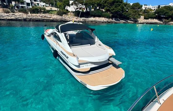 pershing 37 37