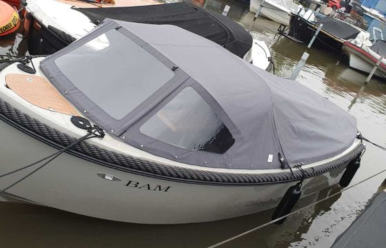 corsiva 650