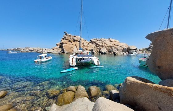 fountaine pajot belize 43