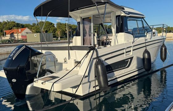 jeanneau merry fisher 795