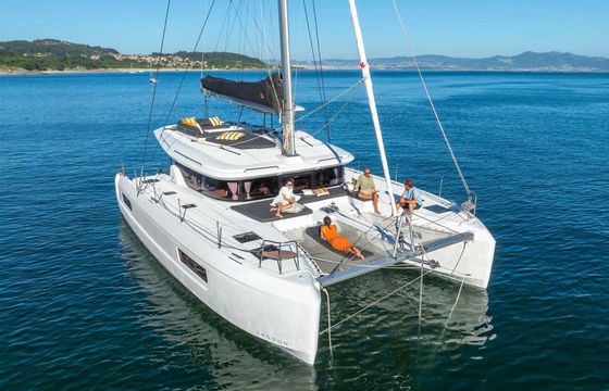 lagoon 43 /6 cab