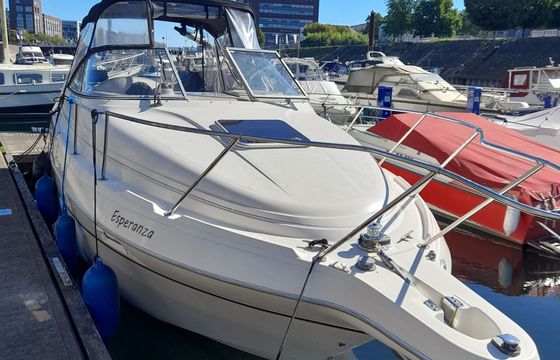 maxum 2400 scr