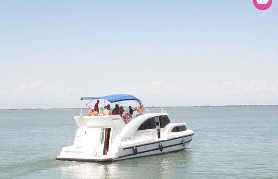 houseboat minuetto 6