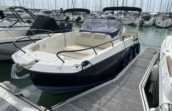 quicksilver activ 805 open