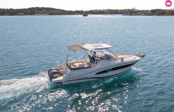 jeanneau cap camarat 9.0