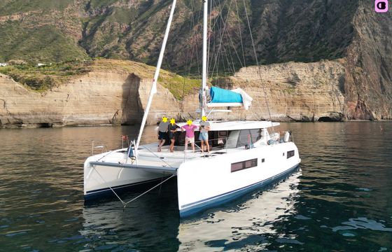 leopard catamarans / robertson &amp; caine leopard 45