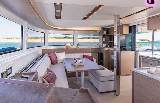 lagoon 46 (6 cab.)