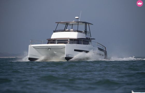 bali - catana power  catamaran  43.1