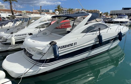 pershing 37
