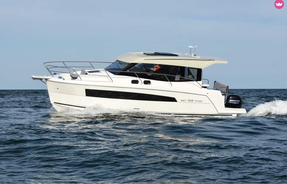 balt-yacht k.a. balt-yacht 918 titanium