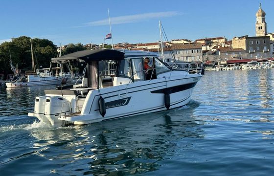 jeanneau merry fisher 895