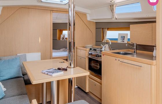 oceanis 35