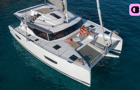 fountaine pajot astrea 42 with watermaker &amp; a/c - plus