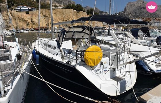 beneteau oceanis 393
