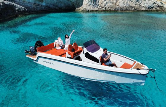 protagon yachts space 25