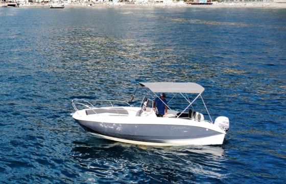 cayman 585