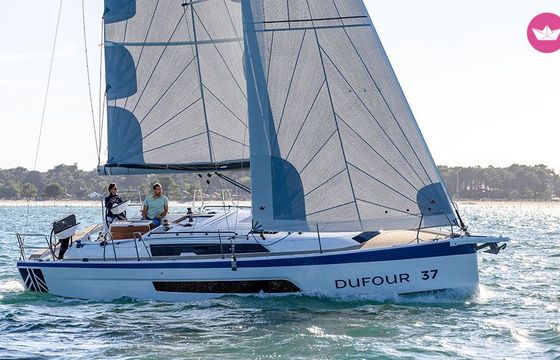 dufour d37