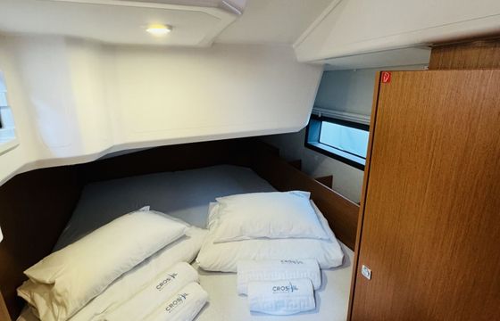 bavaria c38