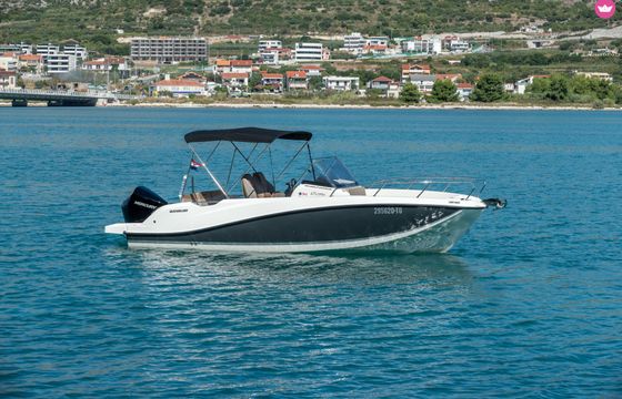 quicksilver 675 open