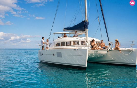 lagoon 38