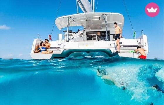 lagoon 44