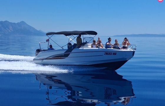beneteau flyer 7.7 luxury