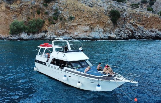 hatteras 47