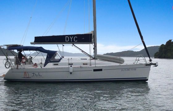 delta yacht charter 36,5