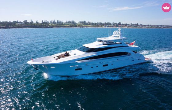motor yacht paradise 115