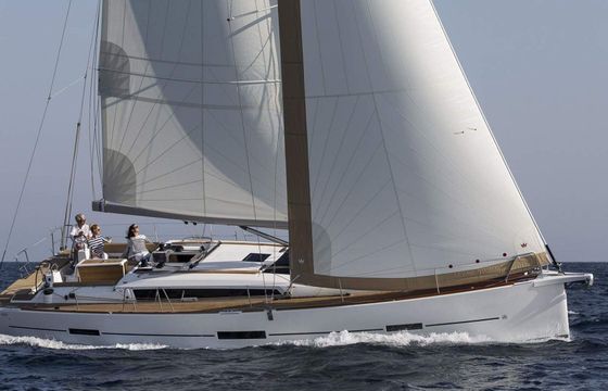 dufour 460