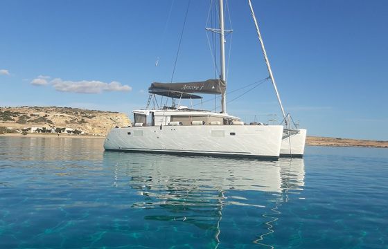 lagoon 450 flybridge