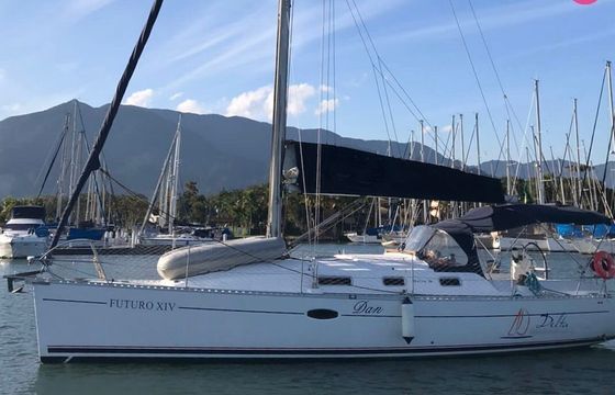 delta yacht charter delta 36
