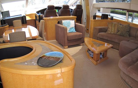 Sunseeker 82