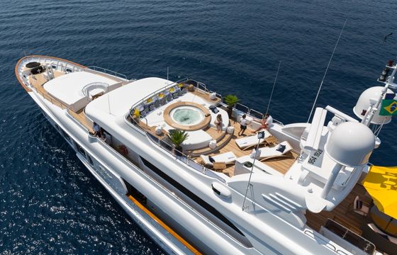 M/Y Bina