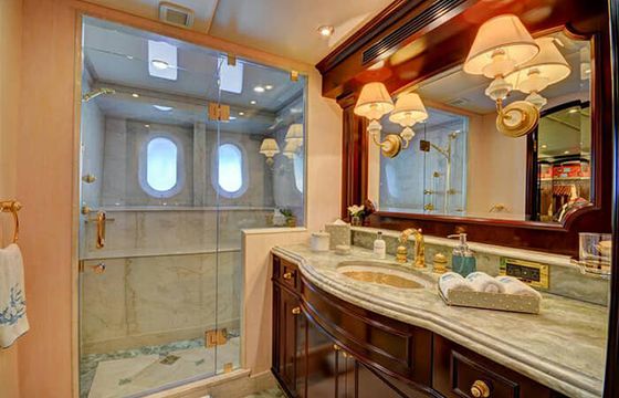 M/Y Never Enough