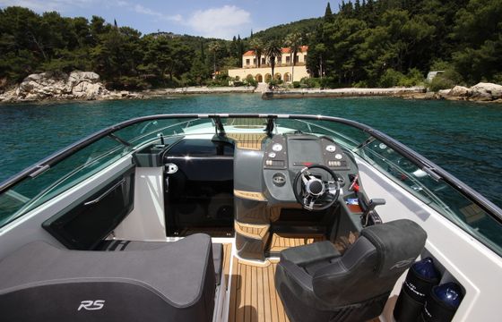 Nordkapp Noblesse 820