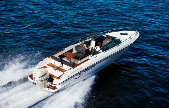 Nordkapp Noblesse 820