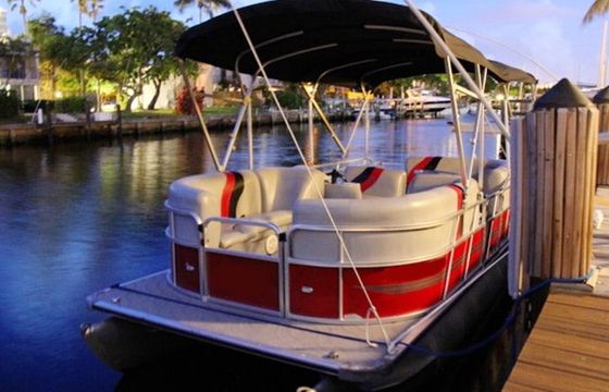 Bentley Pontoon 2016