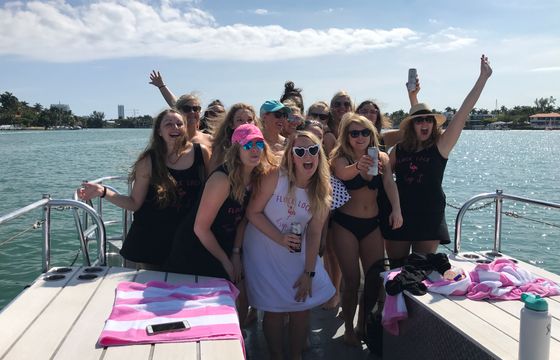 LARGE PARTY PONTOON for 12 Guests