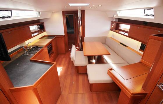 Beneteau Oceanis 45