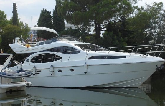 Azimut 46