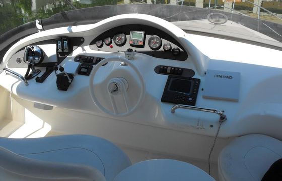Azimut 46