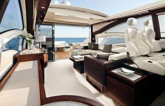 Azimut 62S