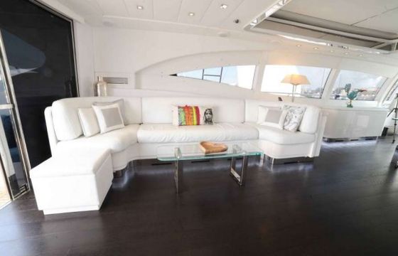 MANGUSTA 108