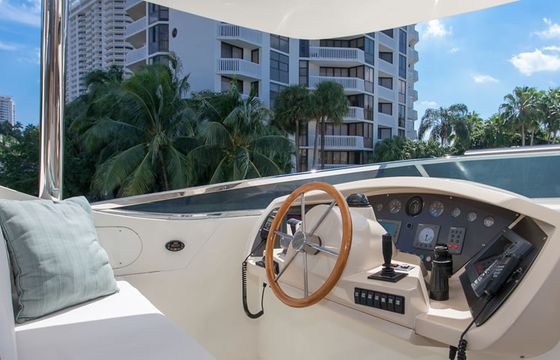 Azimut 116